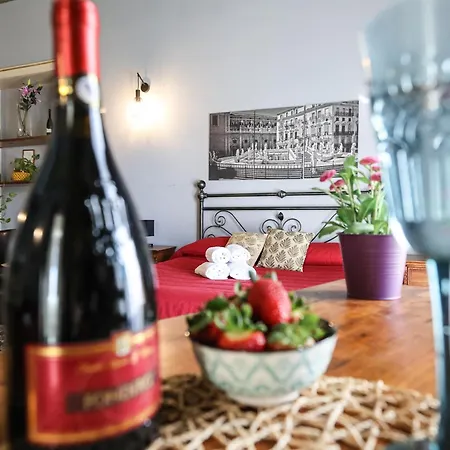 Antica Dimora Alojamento de Acomodação e Pequeno-almoço 3*