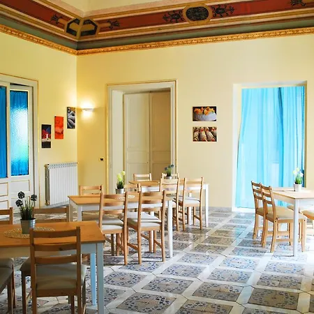 Antica Dimora Oda ve Kahvaltı Palermo